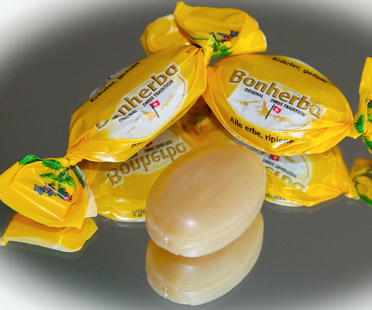 Vitrina de dulces y caramelos artesanales